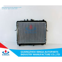 Radiateur de refroidissement automatique Mazda F81f-15-200A pour Econovan 99 E2000 (GAZ)